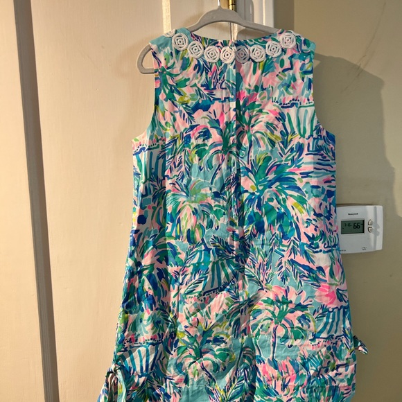 Lilly Pulitzer girls dress. - Picture 2 of 4